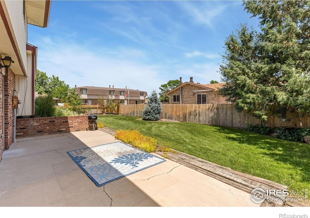 610 S Broadway Ave, Fort Lupton, CO 80621 - view of patio