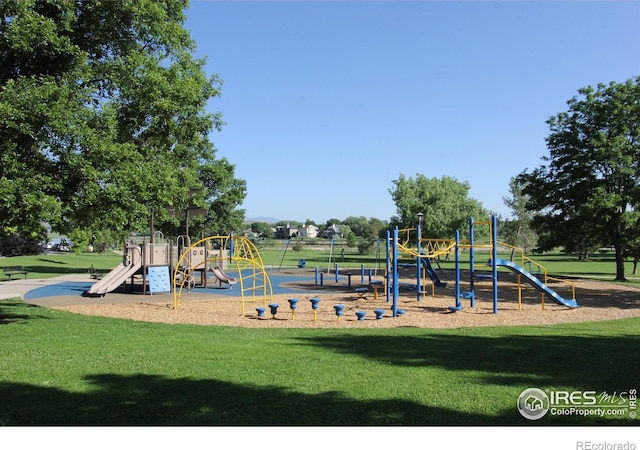 3132 Concord Way, Longmont, CO 80503 - community jungle gym featuring a yard
