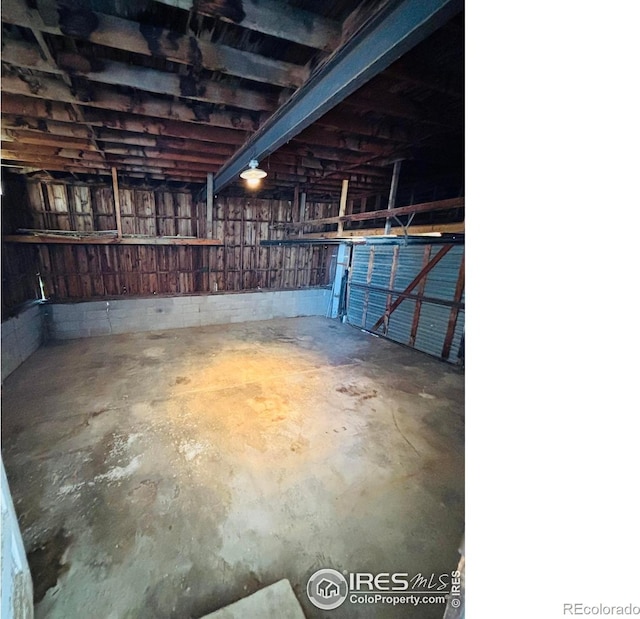 151 W 1st St N, Cheyenne Wells, CO 80810 - view of garage