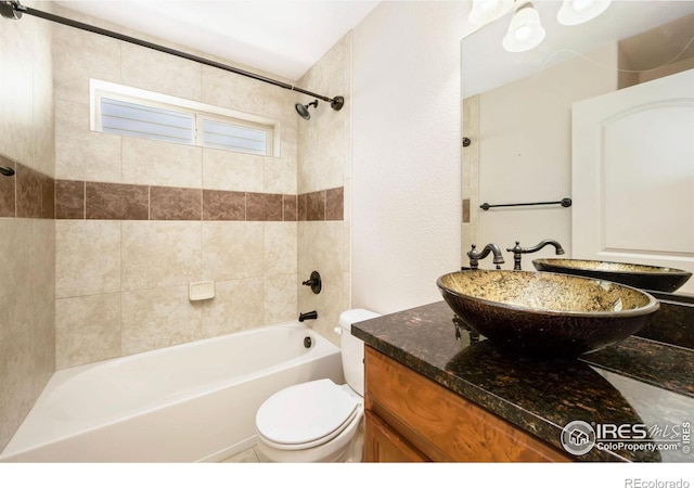 333 Braveheart Ln, Johnstown, CO 80534 - full bathroom featuring  shower combination and vanity