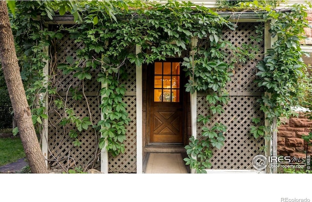 505 Pine St, Boulder, CO 80302 - view of exterior entry
