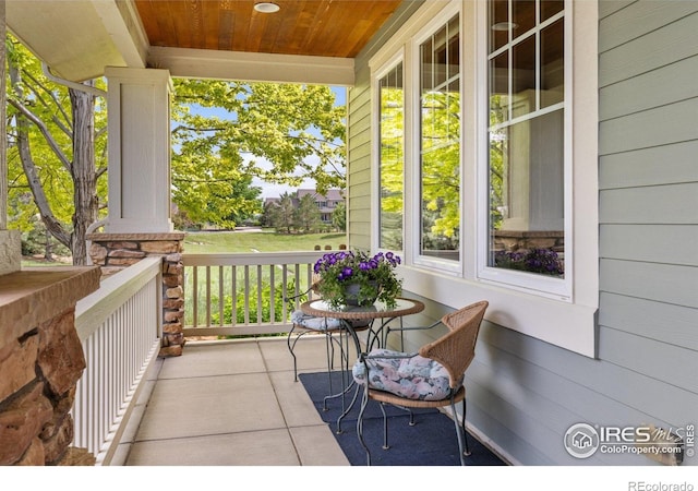 1231 Hawk Ridge Rd, Lafayette, CO 80026 - view of covered porch