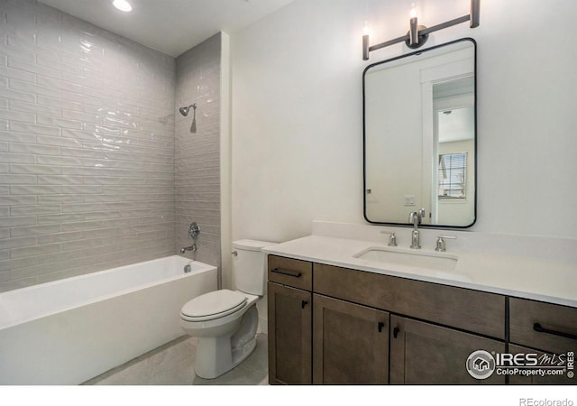 3045 E Trilby Rd Unit B-10, Fort Collins, CO 80528 - bathroom featuring vanity, bathing tub / shower combination, and recessed lighting