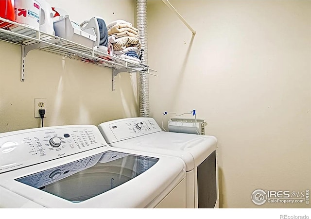 1624 Bradley Ct, Boulder, CO 80305 - washroom featuring washer and dryer