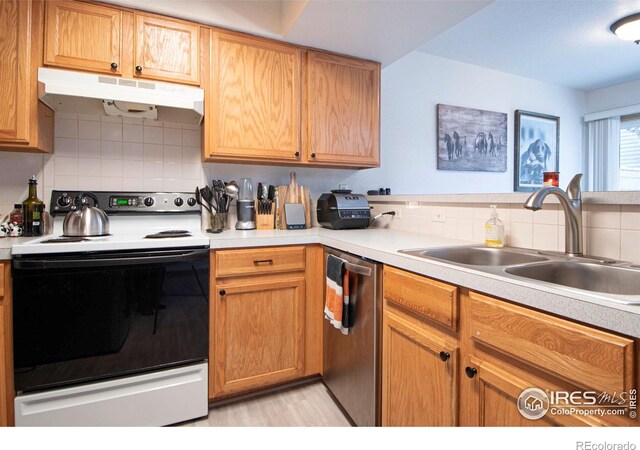 1061 Tierra Ln, Fort Collins, CO 80521 - photo 9