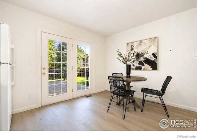 930 Vanderbilt Ct, Fort Collins, CO 80525 - dining room with wood finished floors