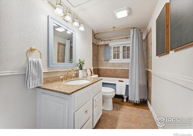 1206 Canvasback Ct, Fort Collins, CO 80525 - bathroom with vanity, shower / bath combo, and tile patterned floors