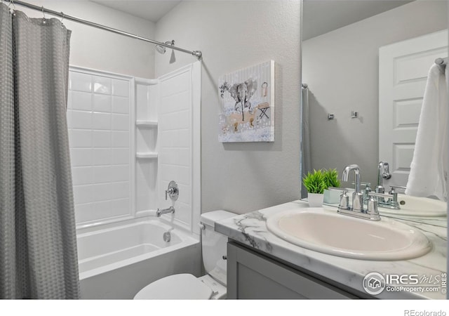 620 Apache Trl Unit 2, Ault, CO 80610 - full bath with shower / bathtub combination with curtain and vanity