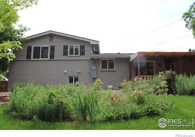 6864 Balsam St, Arvada, CO 80004 - rear view of house
