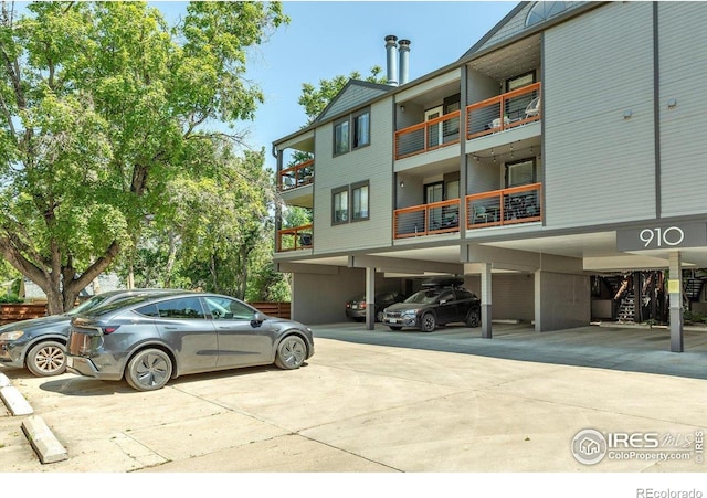 910 Portland Pl Unit 7, Boulder, CO 80304 - view of property with covered parking