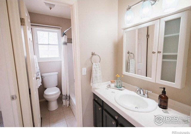 3025 Regatta Ln Unit 3, Fort Collins, CO 80525 - full bath with vanity, shower / bath combination with curtain, and tile patterned floors