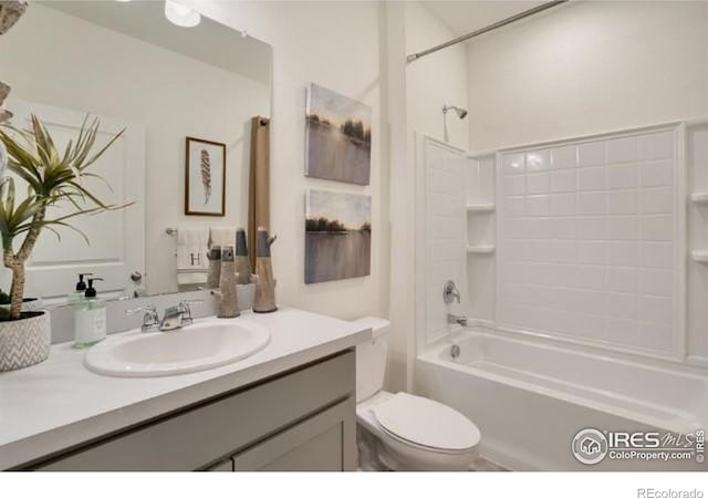 1885 Mount Monroe Dr, Berthoud, CO 80513 - bathroom with vanity and tub / shower combination