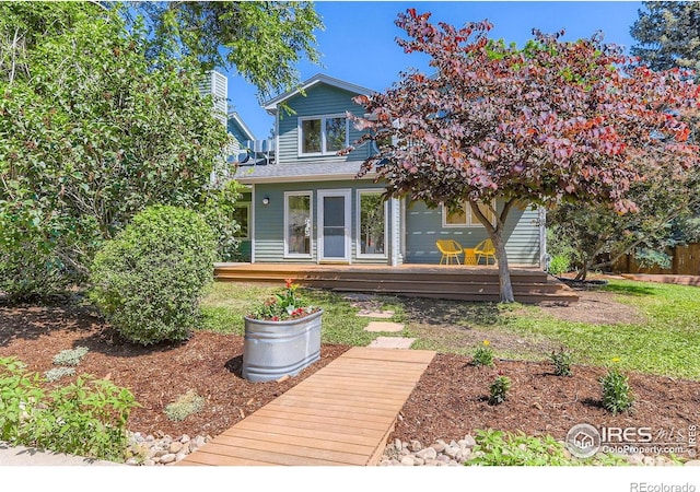 725 Union Ave, Boulder, CO 80304 - view of front of property with a wooden deck
