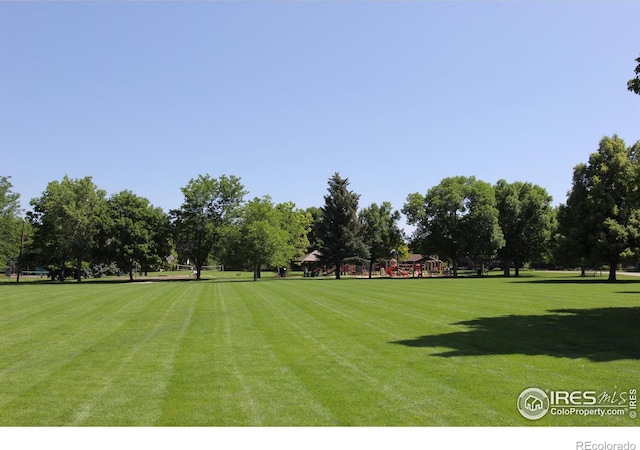 7459 Mount Meeker Rd, Longmont, CO 80503 - view of home's community with a lawn