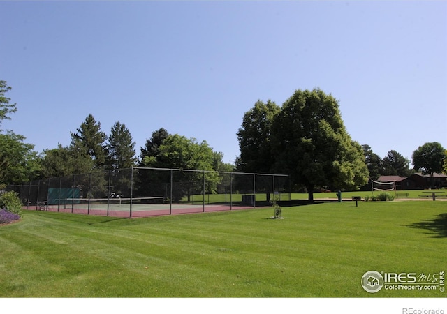7459 Mount Meeker Rd, Longmont, CO 80503 - view of property's community featuring a tennis court