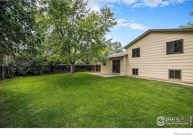 837 Arbor Ave, Fort Collins, CO 80526 - fenced backyard with a patio area