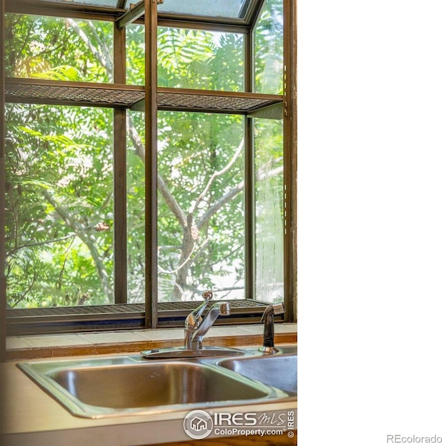 4717 Tantra Dr Unit G, Boulder, CO 80305 - kitchen view of a sink