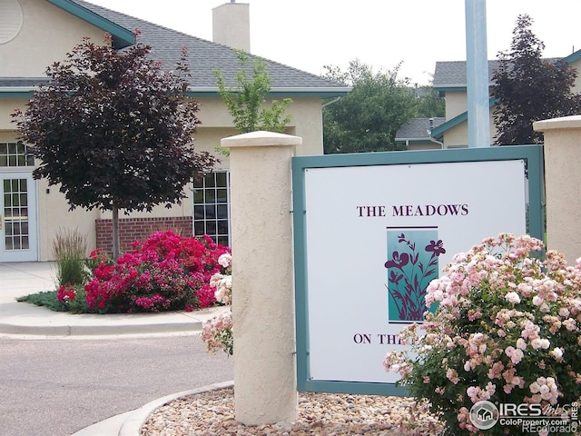 530 Mohawk Dr Unit 73, Boulder, CO 80303 - view of community sign