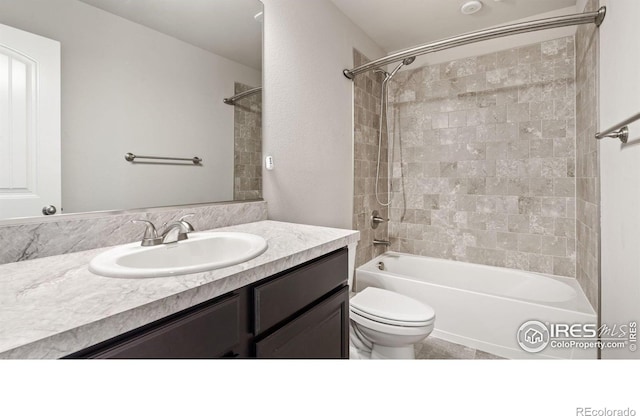 2742 Cooperland Blvd, Berthoud, CO 80513 - full bath with vanity and  shower combination