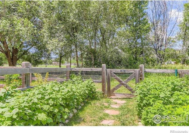 193 2nd Ave Unit A, Lyons, CO 80540 - view of gate