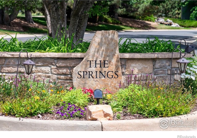388 Fairfield Ln, Louisville, CO 80027 - view of community sign