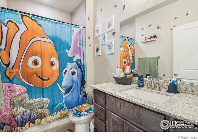 285 High Point Dr Unit H-104, Longmont, CO 80504 - bathroom featuring vanity and a shower with shower curtain