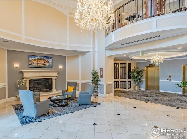 1827 N Grant St Unit 604, Denver, CO 80203 - community lobby featuring a high ceiling and a decorative wall