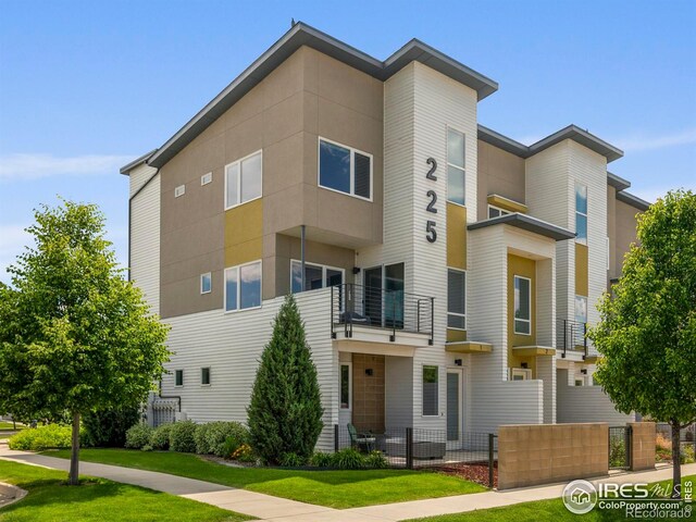 225 Green Leaf St Unit 1, Fort Collins, CO 80524 - photo 1