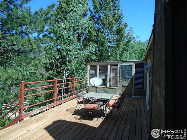 383 Evergreen Rd, Black Hawk, CO 80422 - deck with outdoor dining area