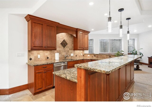 2121 Jade Way, Longmont, CO 80504