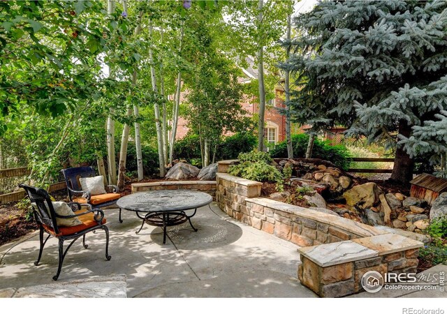 2121 Jade Way, Longmont, CO 80504