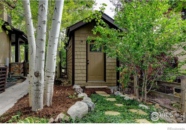 2121 Jade Way, Longmont, CO 80504