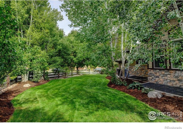 2121 Jade Way, Longmont, CO 80504