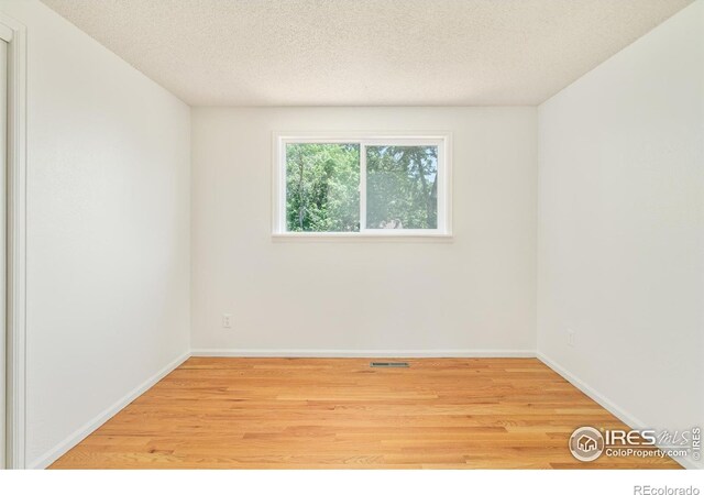 1332 S Lincoln St, Longmont, CO 80501 - photo 27