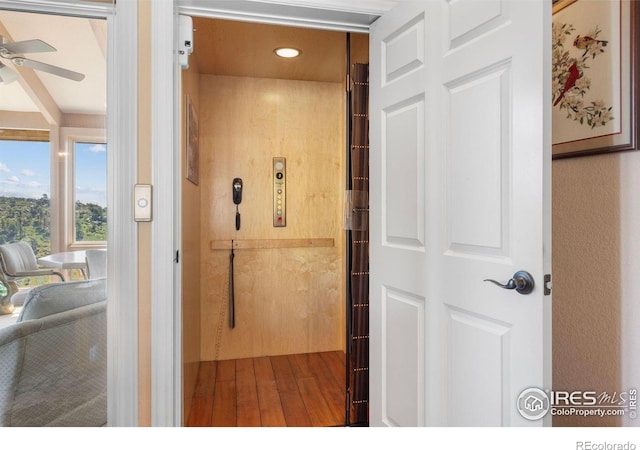 6183 Red Hill Rd, Boulder, CO 80302 - hall featuring recessed lighting