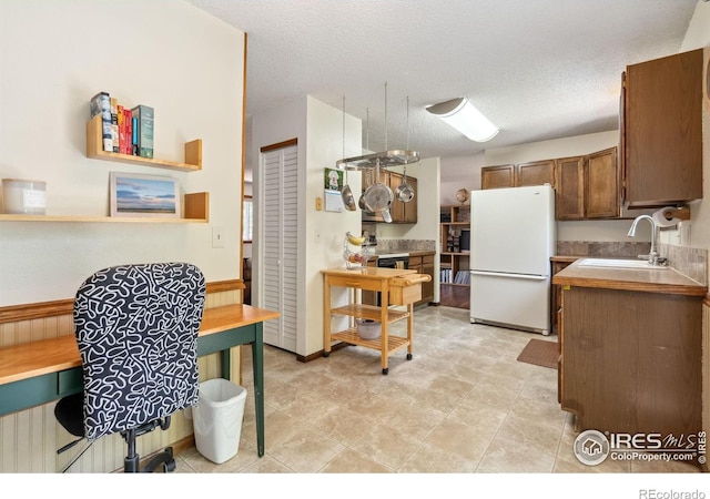 3907 Conifer Dr, Loveland, CO 80538 - photo 11