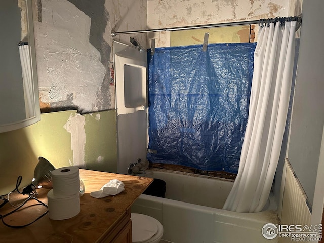 305 Euclid St, Fort Morgan, CO 80701 - bathroom with shower / bath combination with curtain and vanity