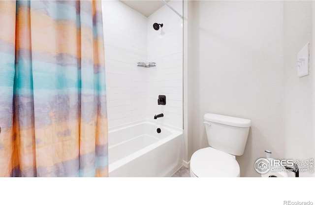 6013 Goodnight Ave, Timnath, CO 80547 - full bath with shower / tub combo and toilet