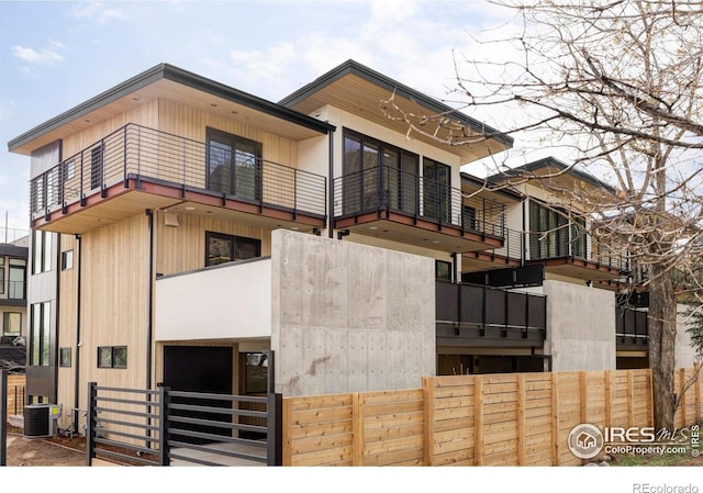 358 Arapahoe Ave Unit B, Boulder, CO 80302 - view of building exterior