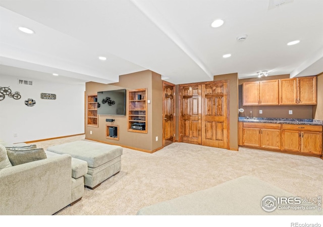 502 Peregrine Cir, Longmont, CO 80504 - living room featuring carpet flooring, recessed lighting, and bar area