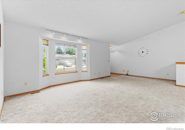 1131 Patricia Dr, Loveland, CO 80537 - photo 10