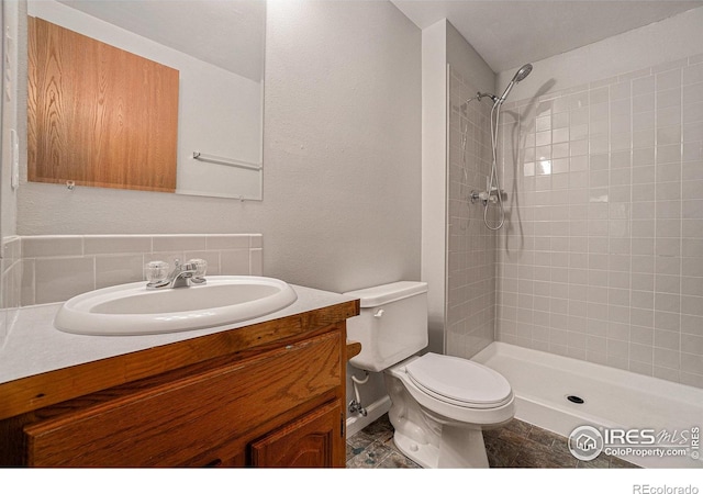 1634 San Juan Cir, Evans, CO 80620 - full bath featuring vanity and tiled shower