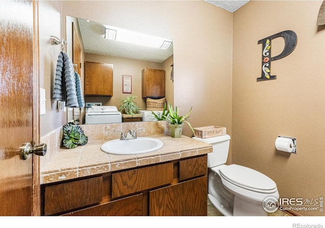 628 Chestnut Dr, Loveland, CO 80538 - photo 12
