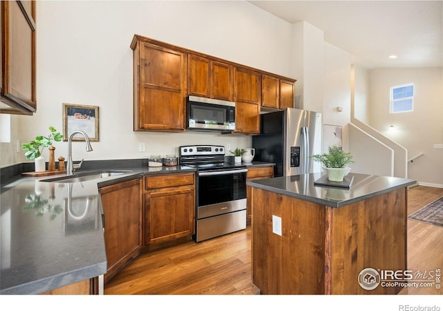 902 Delphinus Pl, Loveland, CO 80537 - photo 15