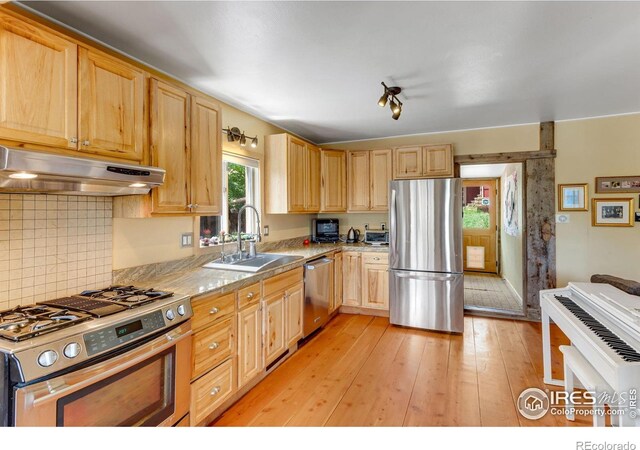 208 Main St, Lyons, CO 80540 - photo 13