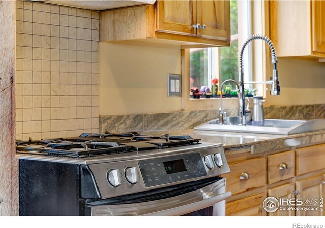 208 Main St, Lyons, CO 80540 - photo 14