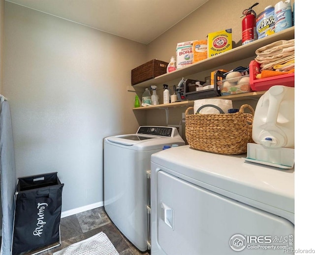 1773 Nightfall Dr, Windsor, CO 80550 - laundry area featuring washer and clothes dryer and baseboards
