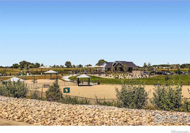 1591 Sun River Rd, Berthoud, CO 80513 - view of community play area