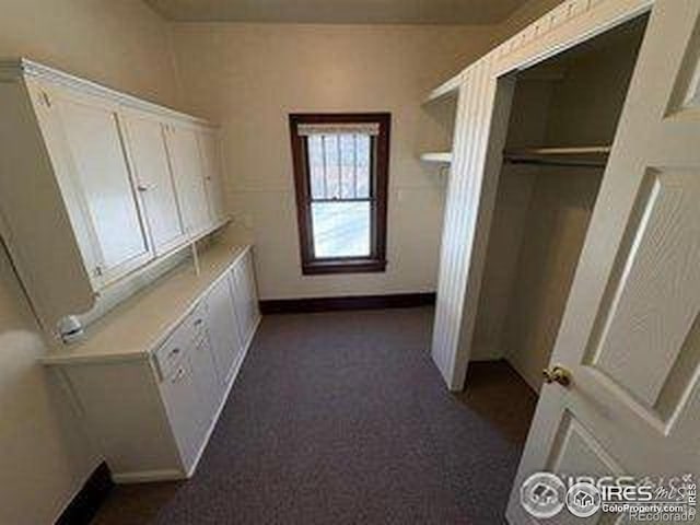709 S 2nd Ave S, Sterling, CO 80751 - view of spacious closet