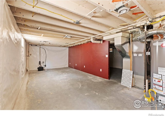 834 Emery St, Longmont, CO 80501 - unfinished below grade area with gas water heater